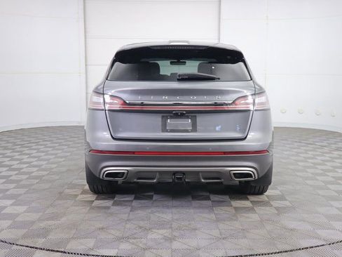 Used 2022 Lincoln Nautilus Reserve w/ Equipment Group 202A image 6