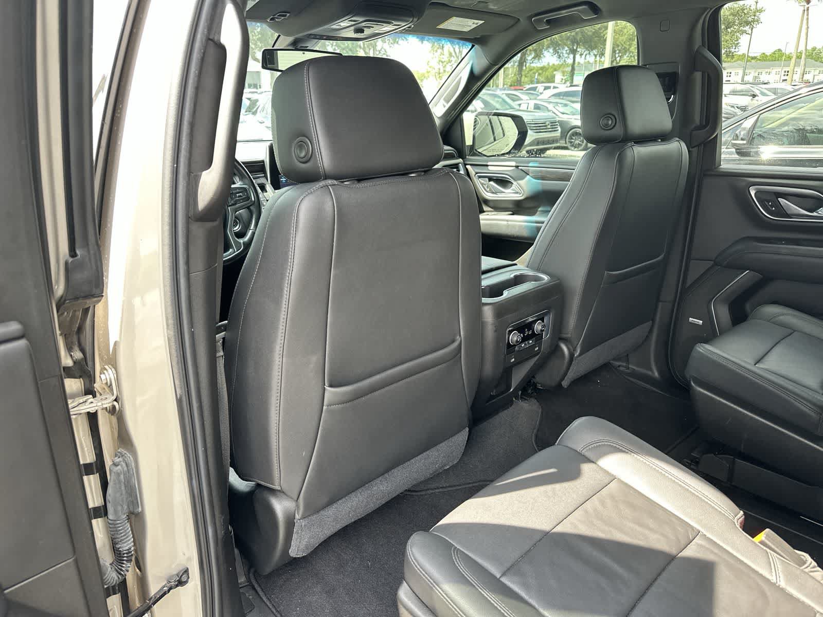 Used 2021 Chevrolet Tahoe LT RWD image 17