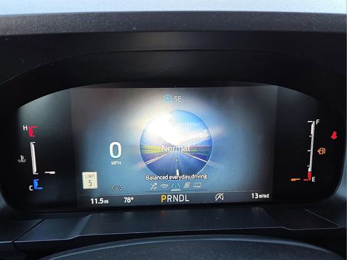 New 2026 Ford Maverick Lariat AWD/4WD image 23