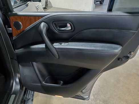 Used 2019 INFINITI QX80 Luxe w/ Proassist Package RWD image 24