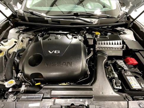 Used 2023 Nissan Maxima SV w/ Floor Mat Group image 10
