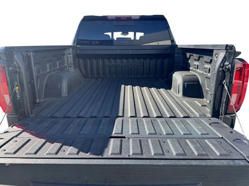 Used 2024 GMC Sierra 1500 Denali Ultimate image 9