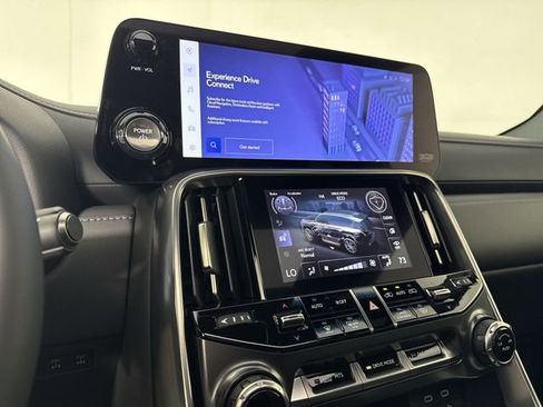 Certified 2025 Lexus LX 700h Overtrail AWD/4WD image 7