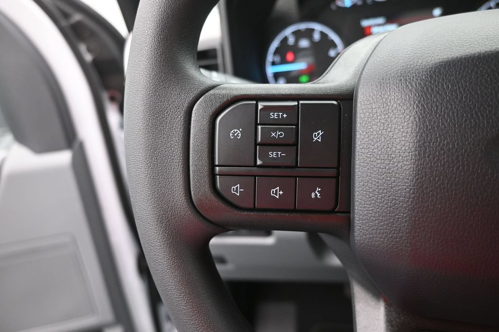 New 2027 Ford F250 XL w/ Tremor Off-Road Package AWD/4WD image 6