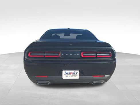 Used 2022 Dodge Challenger R/T RWD image 6