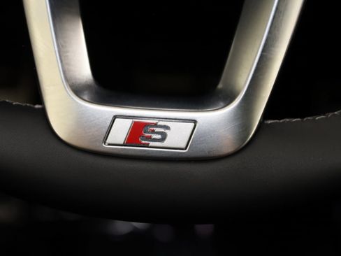 Used 2024 Audi SQ8 Premium Plus image 57