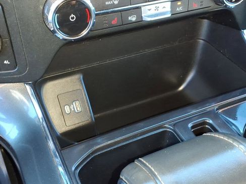 Certified 2022 Ford F150 XLT w/ Equipment Group 302A High image 22