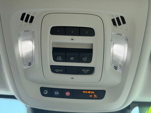 Used 2026 Buick Envision Avenir AWD/4WD image 28