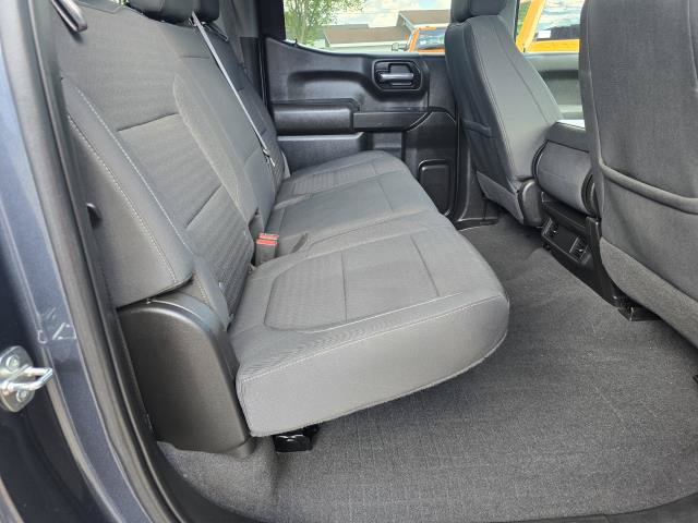 Used 2022 Chevrolet Silverado 1500 Custom w/ Safety Confidence Package AWD/4WD image 12