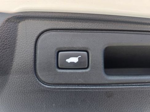 Used 2022 Honda Passport TrailSport image 42