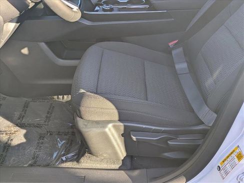 New 2026 Chevrolet Equinox LT w/ Midnight Edition image 4