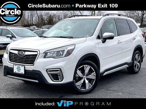 Used 2019 Subaru Forester Touring image 1