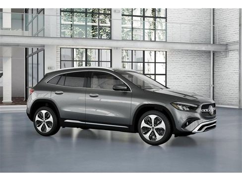 New 2026 Mercedes-Benz GLA 250 4MATIC image 13