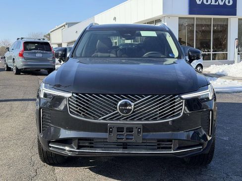 New 2026 Volvo XC90 T8 Ultra w/ Protection Package Premier image 23