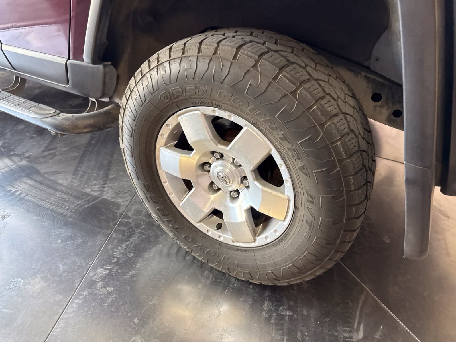 Used 2007 Toyota FJ Cruiser 4WD w/ Upgrade Pkg 1 image 10