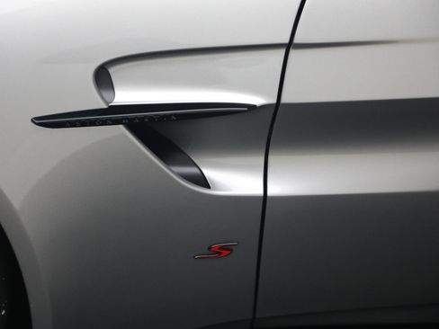 New 2026 Aston Martin V8 Vantage S RWD image 15