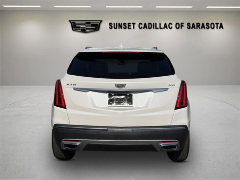 Certified 2024 Cadillac XT5 Premium Luxury image 4