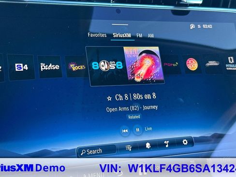 Used 2025 Mercedes-Benz E 350 Sedan image 35