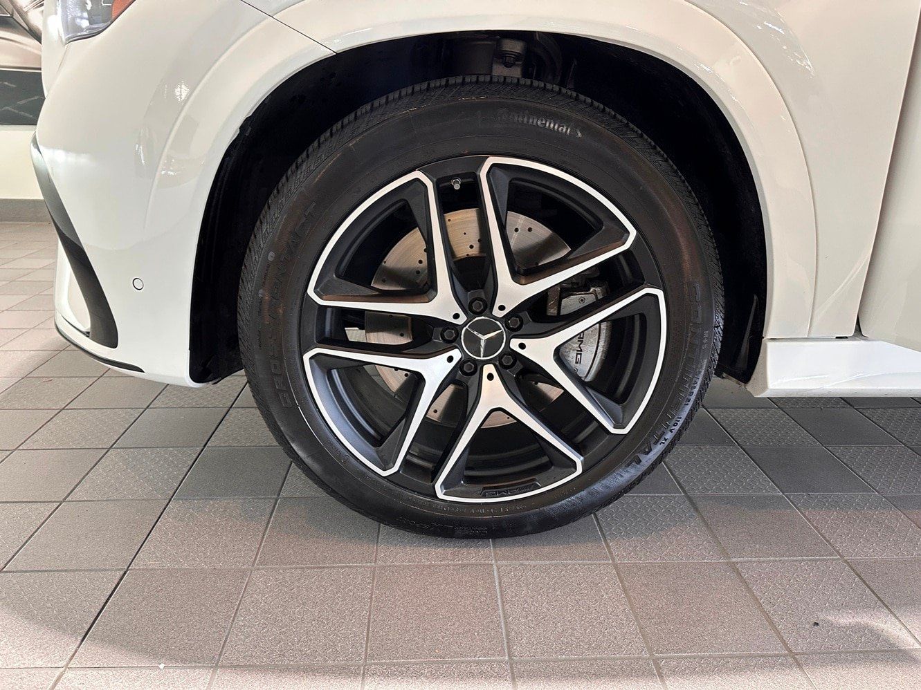 Used 2025 Mercedes-Benz GLE 53 AMG 4MATIC Coupe image 40