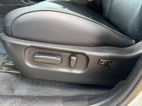 Used 2023 Toyota Tacoma TRD Sport w/ TRD Premium Sport Package image 17