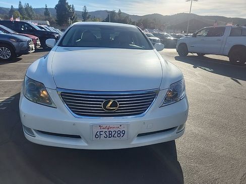 Used 2007 Lexus LS 460 image 8