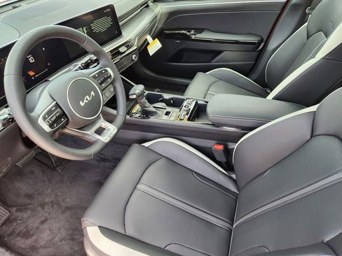 New 2025 Kia K5 GT-Line w/ GT-Line Premium Package image 7