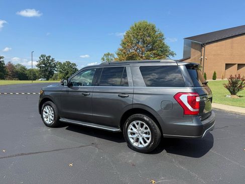 Used 2021 Ford Expedition XLT RWD image 5