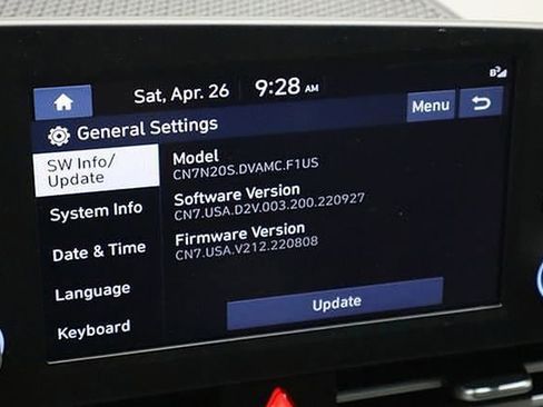 Used 2023 Hyundai Elantra SEL w/ Preferred Accessory Package image 34