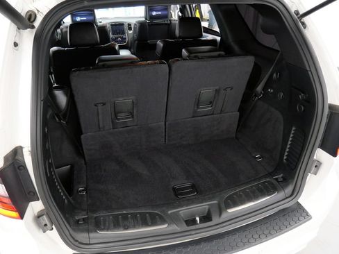 Used 2018 Dodge Durango R/T w/ Technology Group RWD image 38