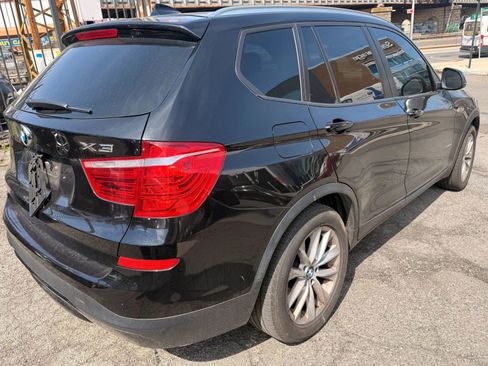 Used 2017 BMW X3 xDrive28i w/ Premium Package image 5