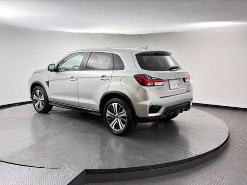 Used 2022 Mitsubishi Outlander Sport SE AWD/4WD image 6
