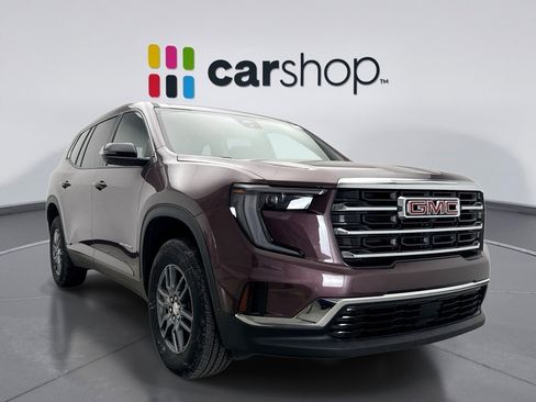 Used 2025 GMC Acadia Elevation image 7