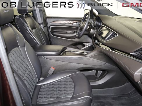 Certified 2023 Buick Enclave Avenir w/ Avenir Technology Package image 21