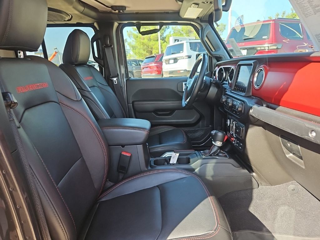 Used 2023 Jeep Gladiator Rubicon w/ LED Lighting Group AWD/4WD image 23