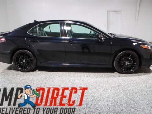 Used 2024 Toyota Camry XSE image 6