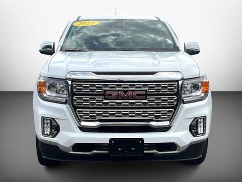 Used 2022 GMC Canyon Denali image 3