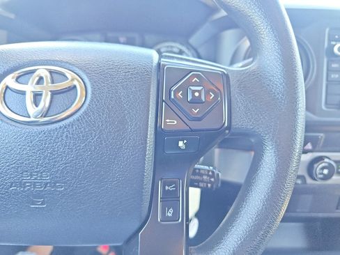 Used 2019 Toyota Tacoma SR AWD/4WD image 23