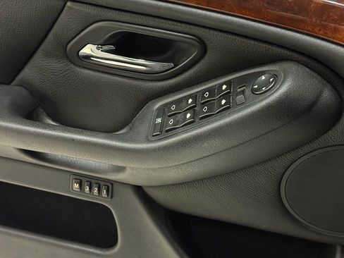 Used 2000 BMW 540i Sedan image 71