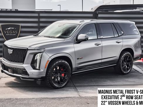 Used 2026 Cadillac Escalade V AWD/4WD image 1