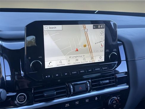 Used 2024 Nissan Pathfinder SL image 19