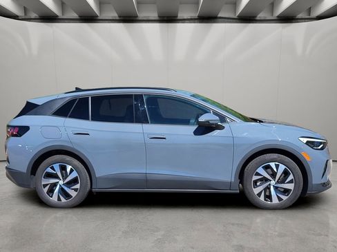 Used 2024 Volkswagen ID.4 2WD image 4