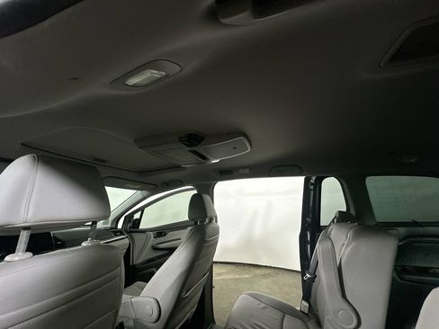 Used 2018 Honda Odyssey Elite image 13