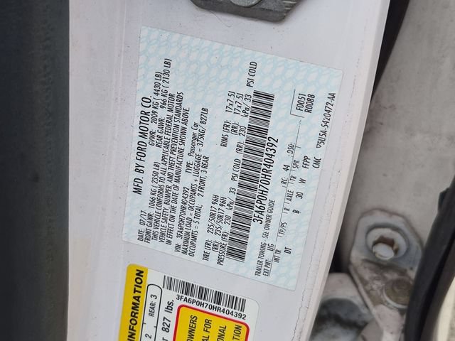 Used 2017 Ford Fusion SE FWD image 30