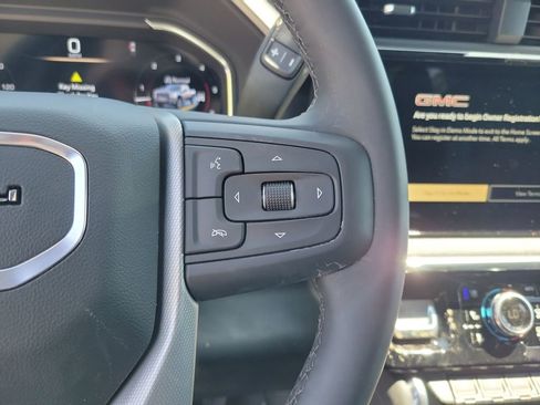 New 2025 GMC Sierra 2500 Denali w/ Denali Reserve Package image 16