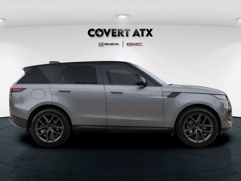 Used 2025 Land Rover Range Rover Sport SE AWD/4WD image 8