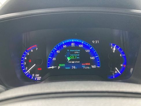 Used 2021 Toyota Corolla LE FWD image 14