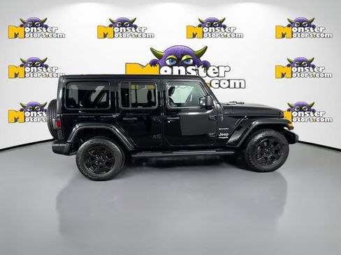 Used 2021 Jeep Wrangler Unlimited Sahara w/ Uconnect 4C Nav & Sound Group image 4