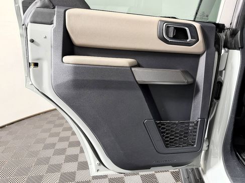 Used 2021 Ford Bronco Wildtrak image 43