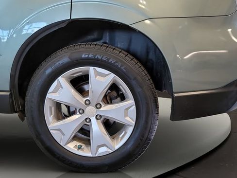 Used 2015 Subaru Forester 2.5i Limited AWD/4WD image 42