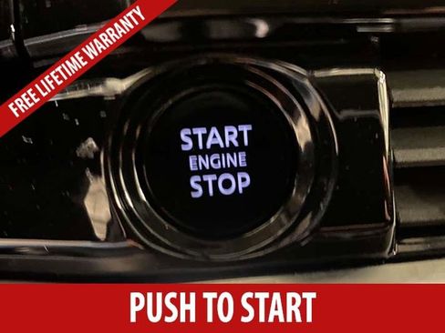 Used 2025 Nissan Pathfinder SV FWD image 14